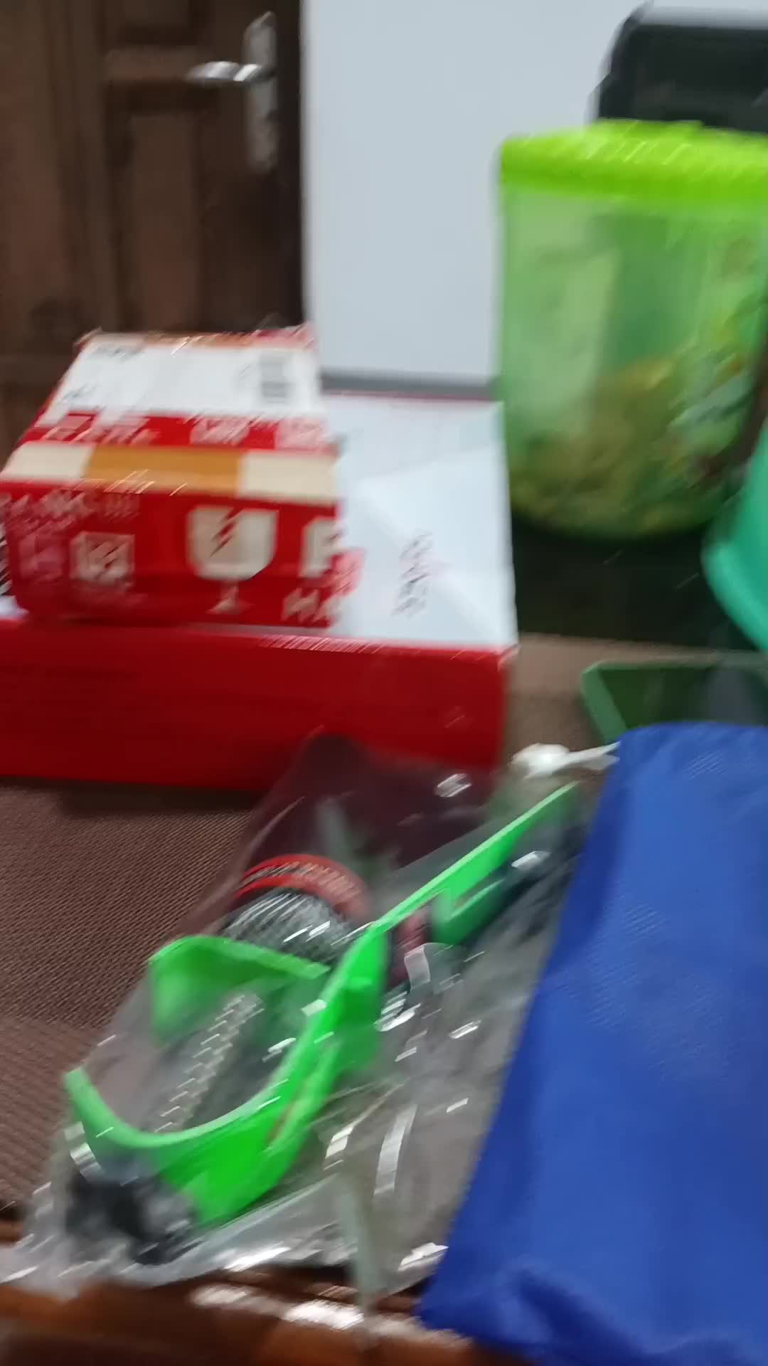 review image 0