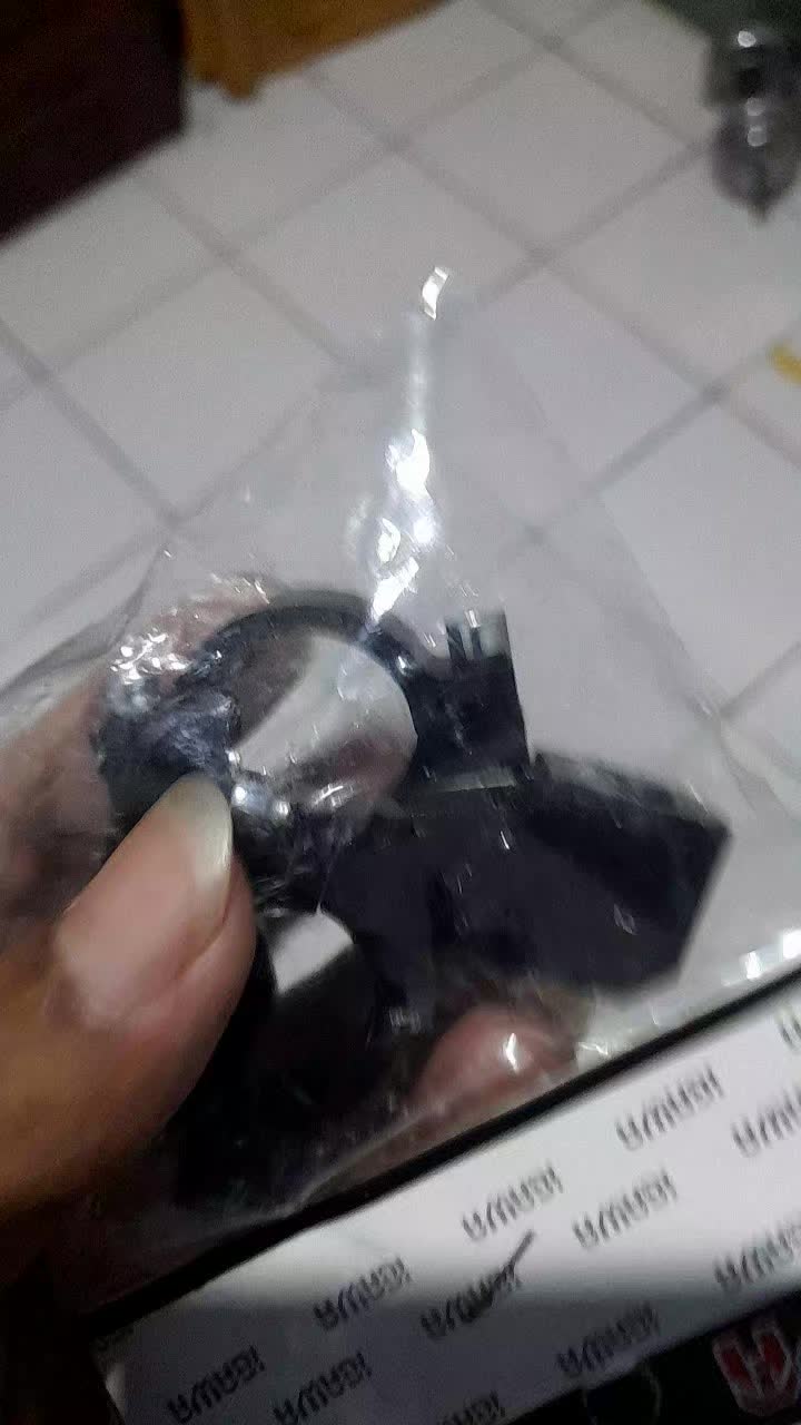 review image 0