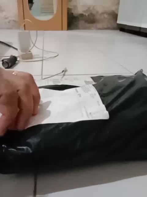 review image 0