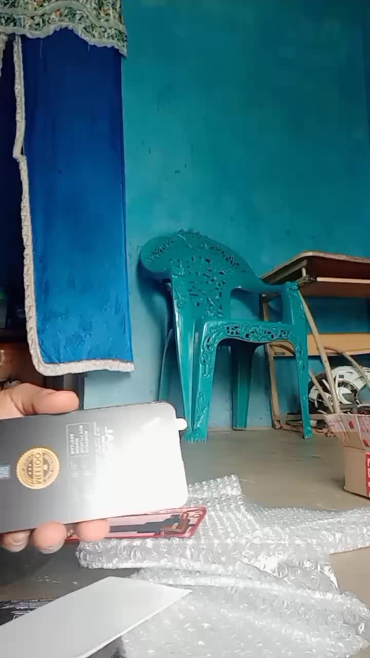 review image 0