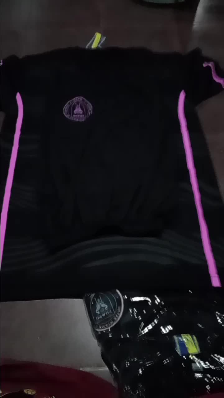 review image 0