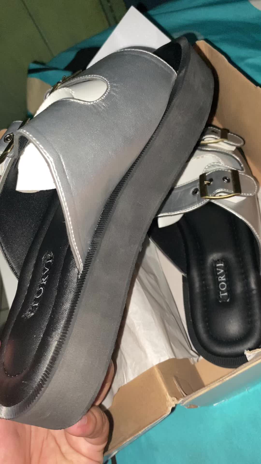 review image 0