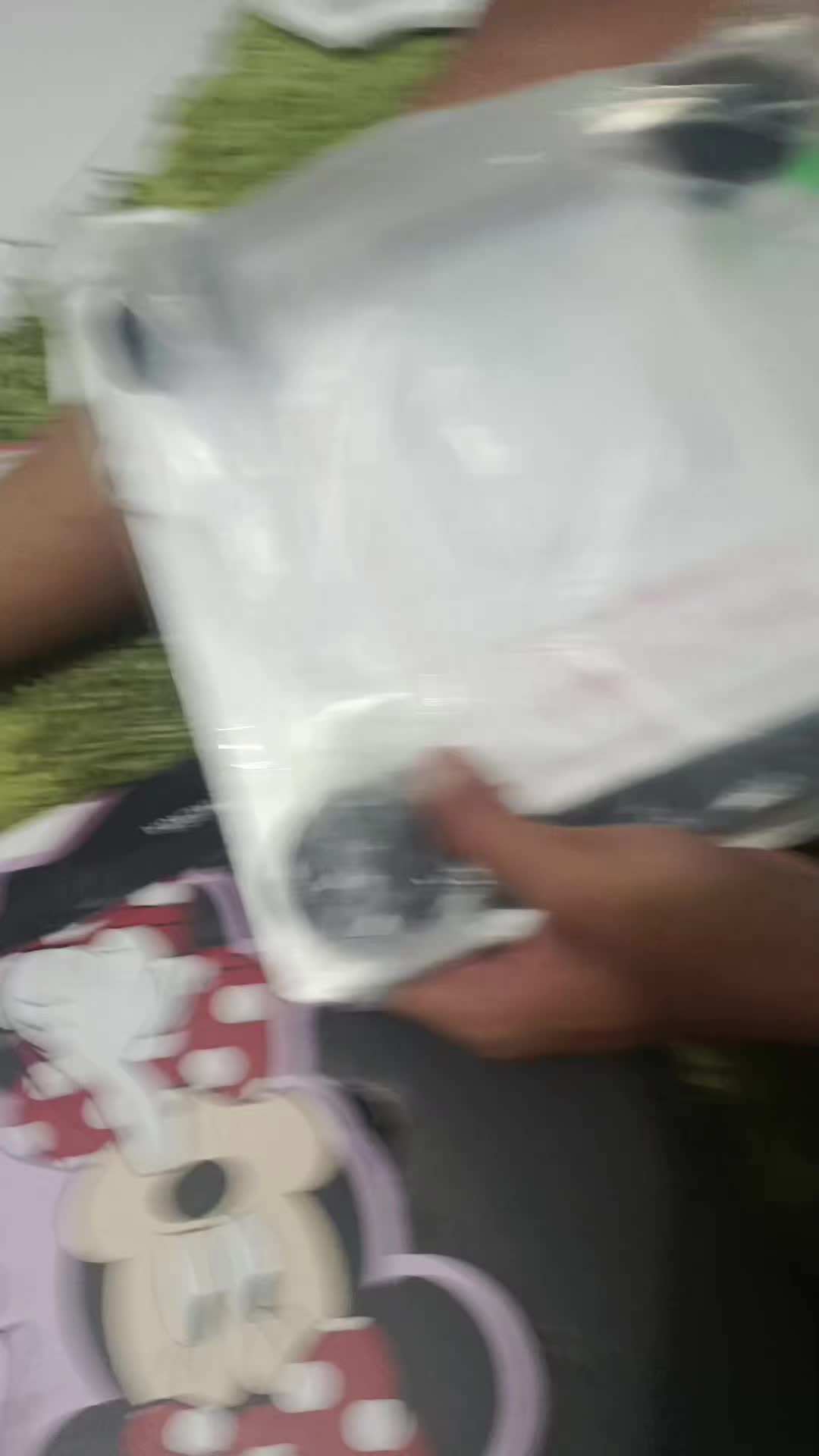 review image 0