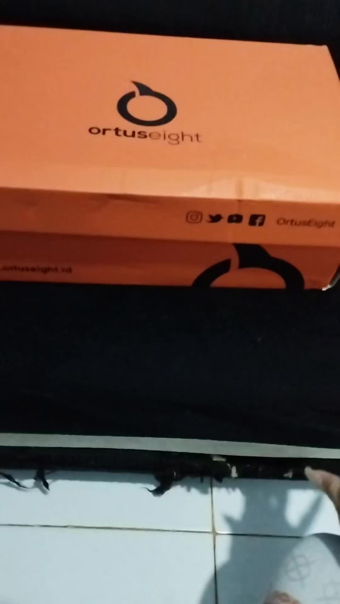 review image 0