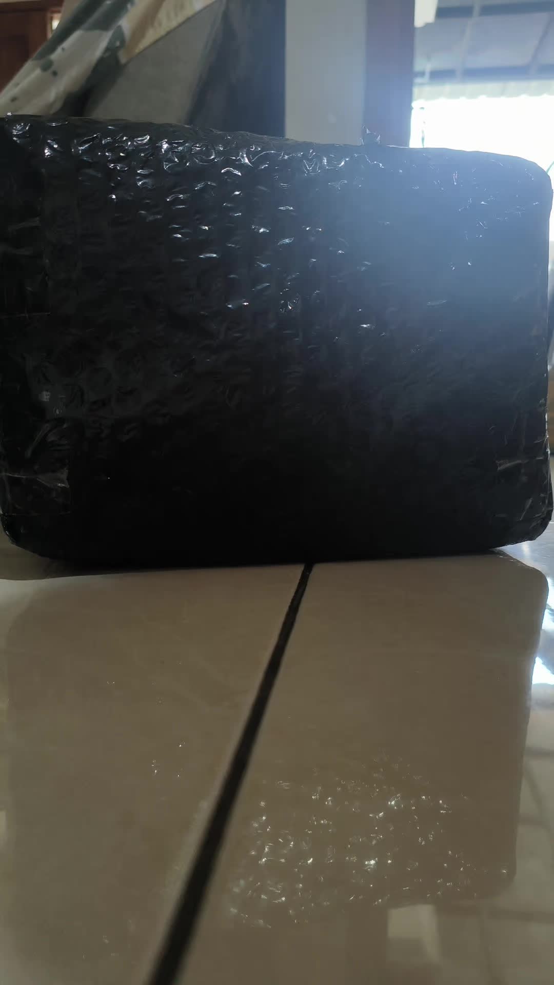 review image 0