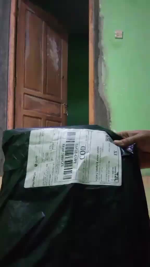 review image 0