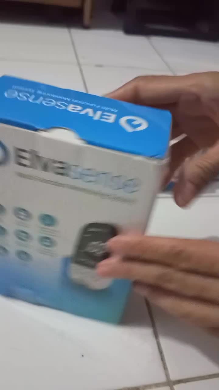 review image 0