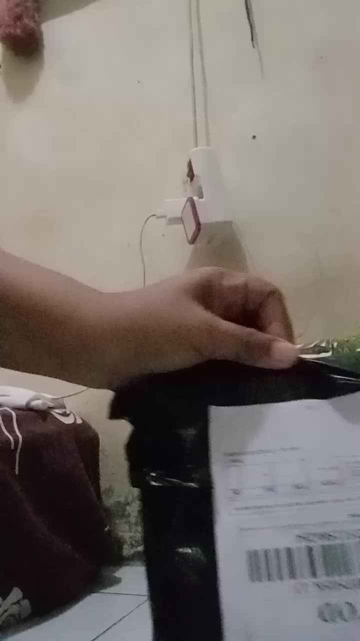 review image 0
