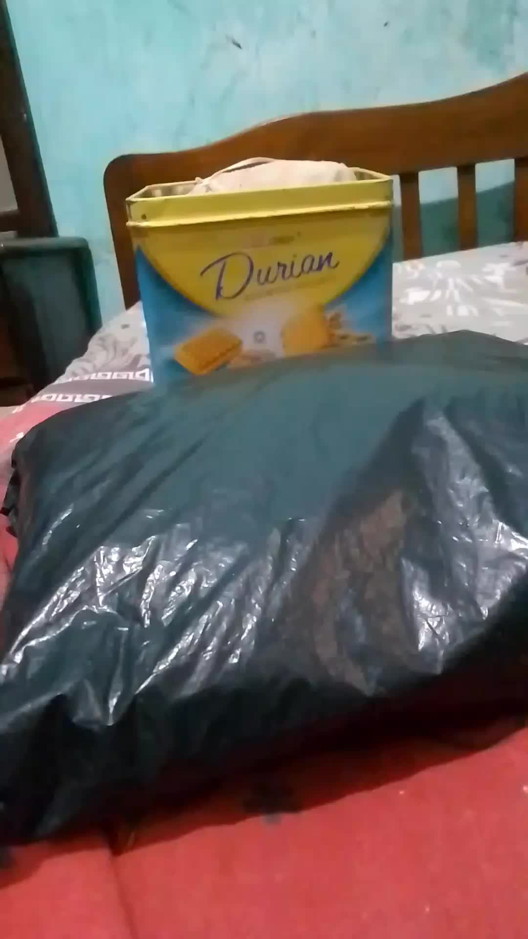 review image 0