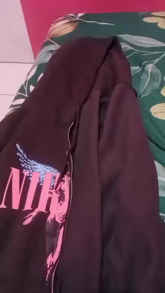 review image 0
