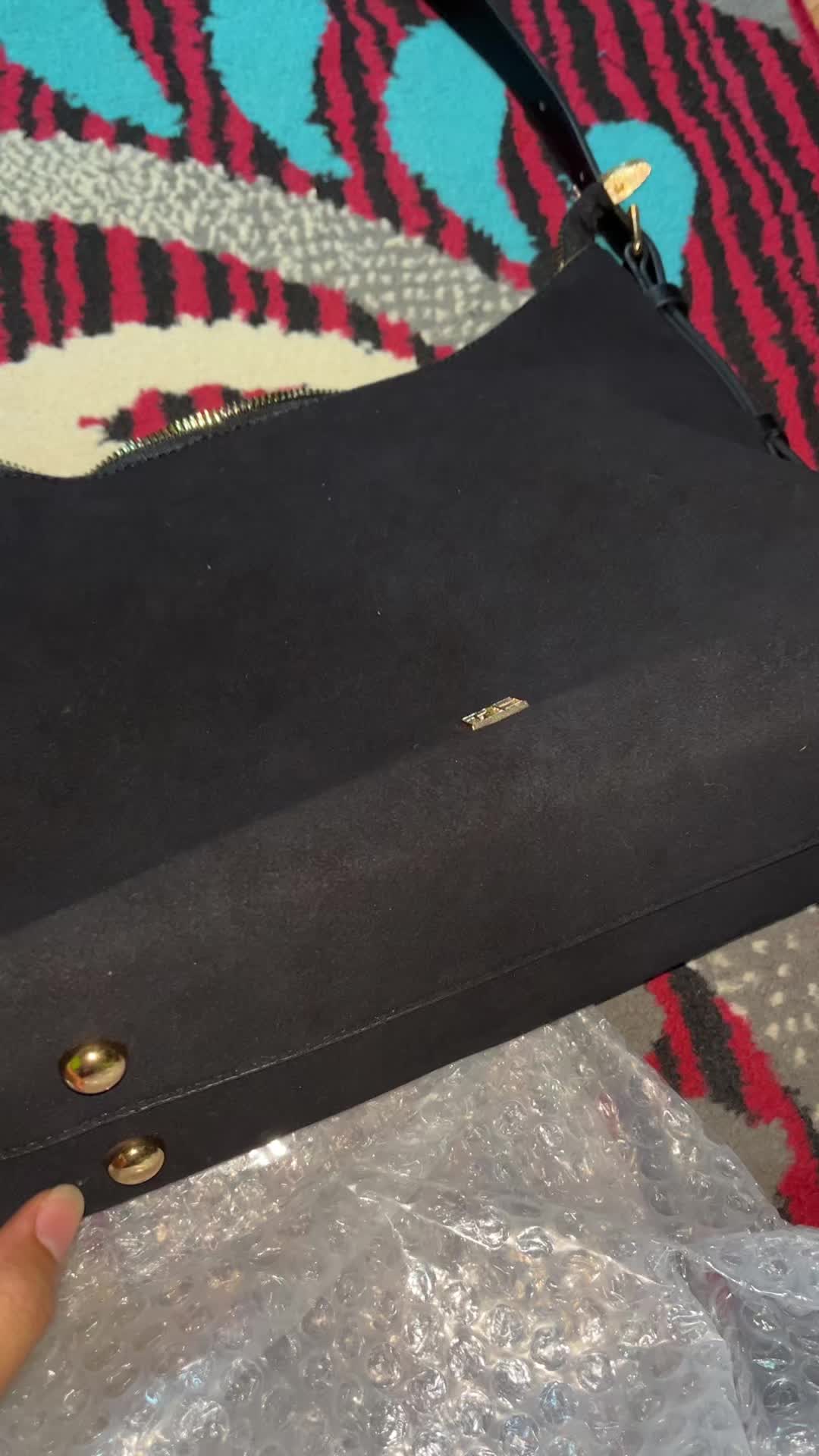 review image 0