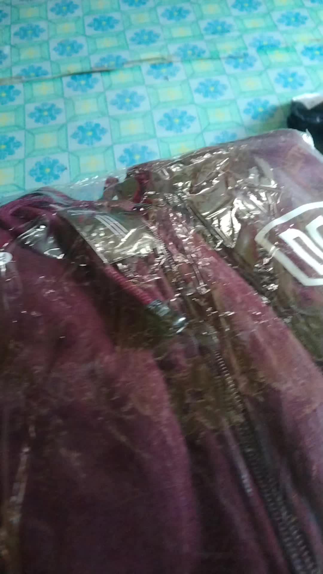 review image 0