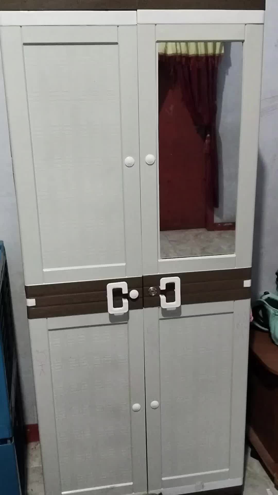 review image 0