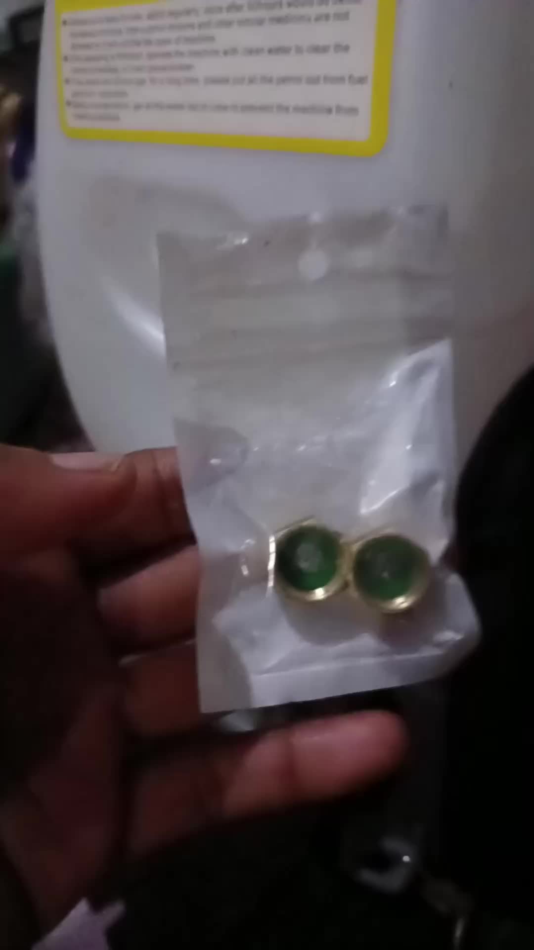 review image 0