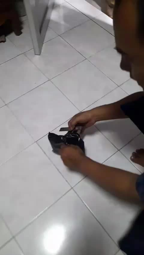 review image 0