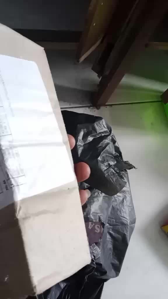 review image 0