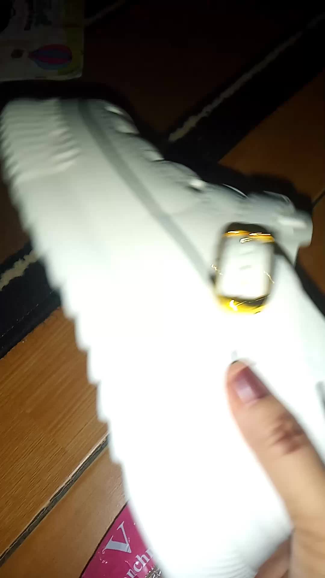 review image 0