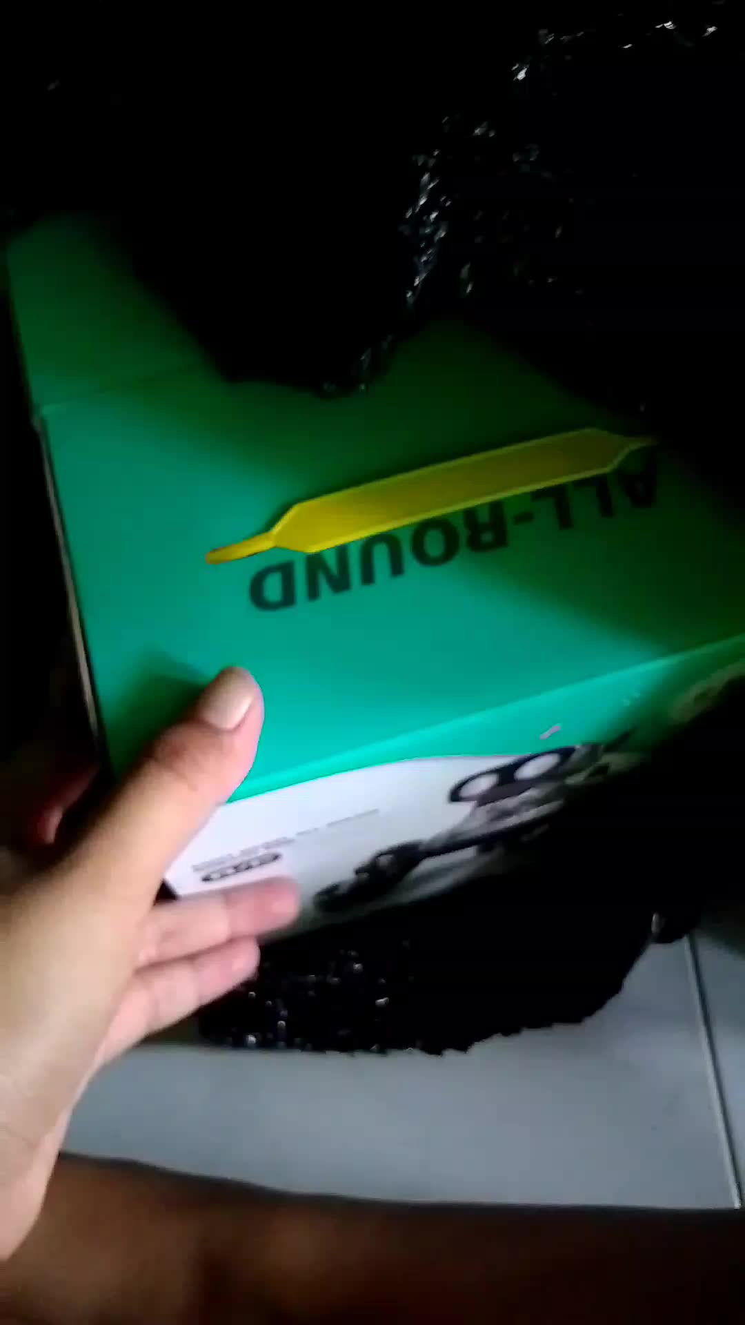 review image 0