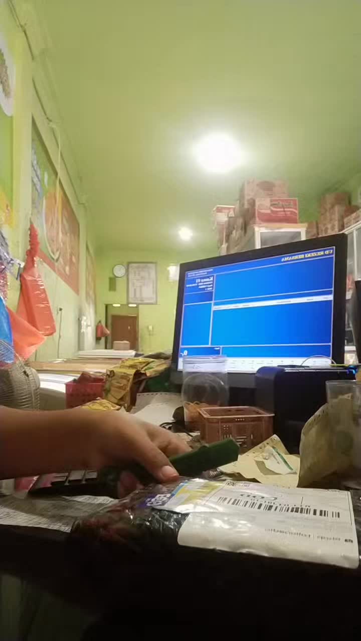 review image 0