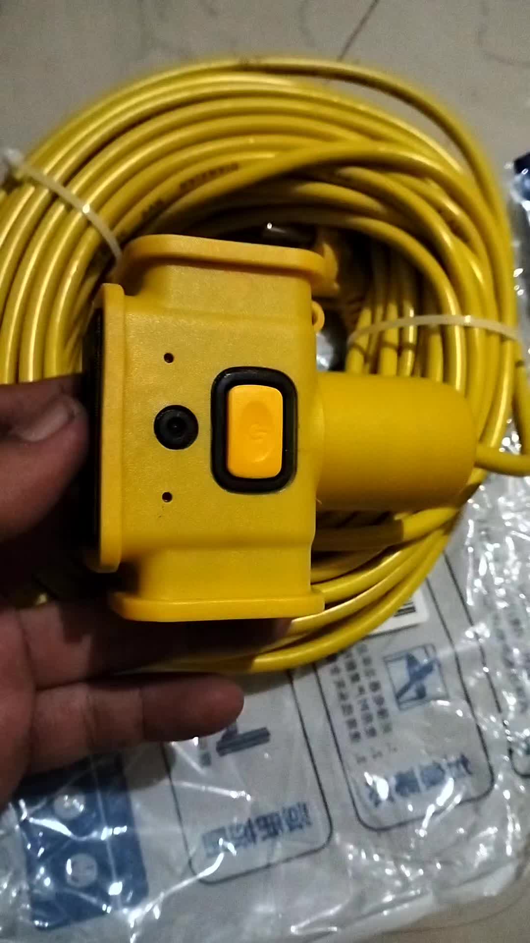 review image 0