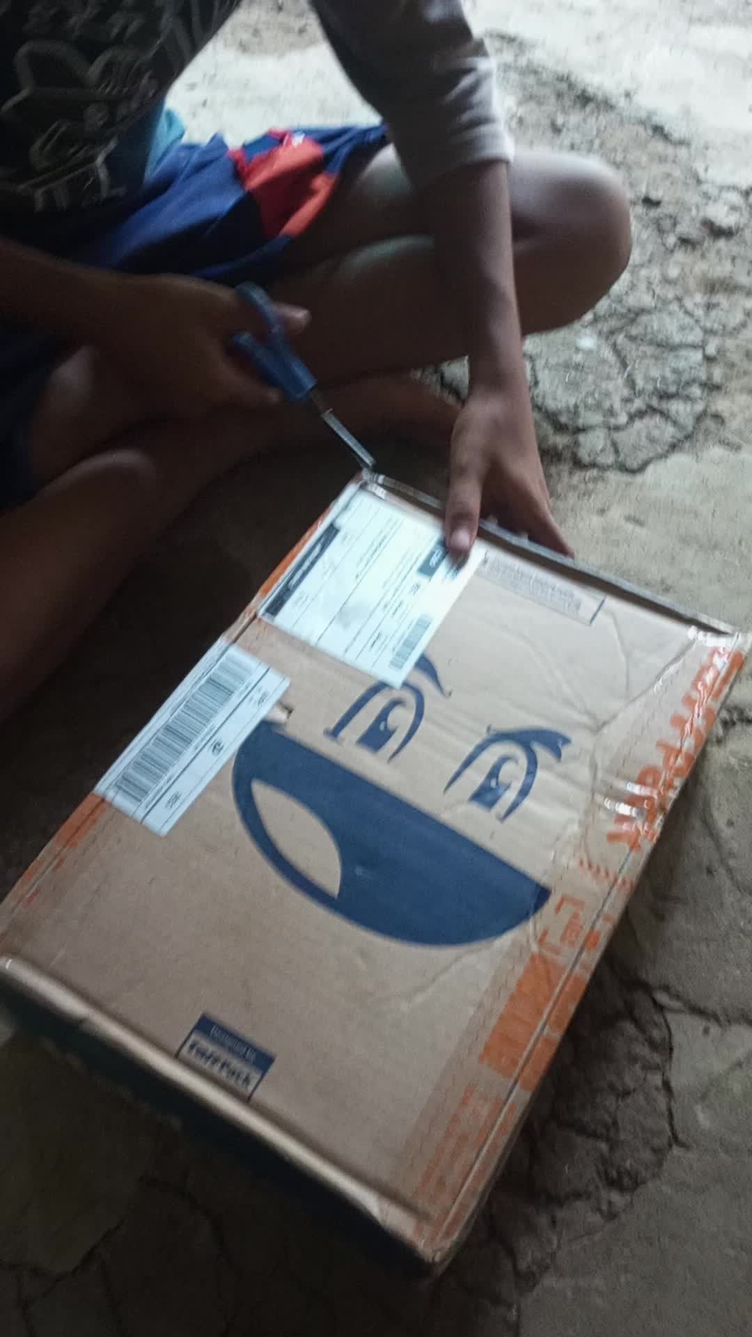review image 0