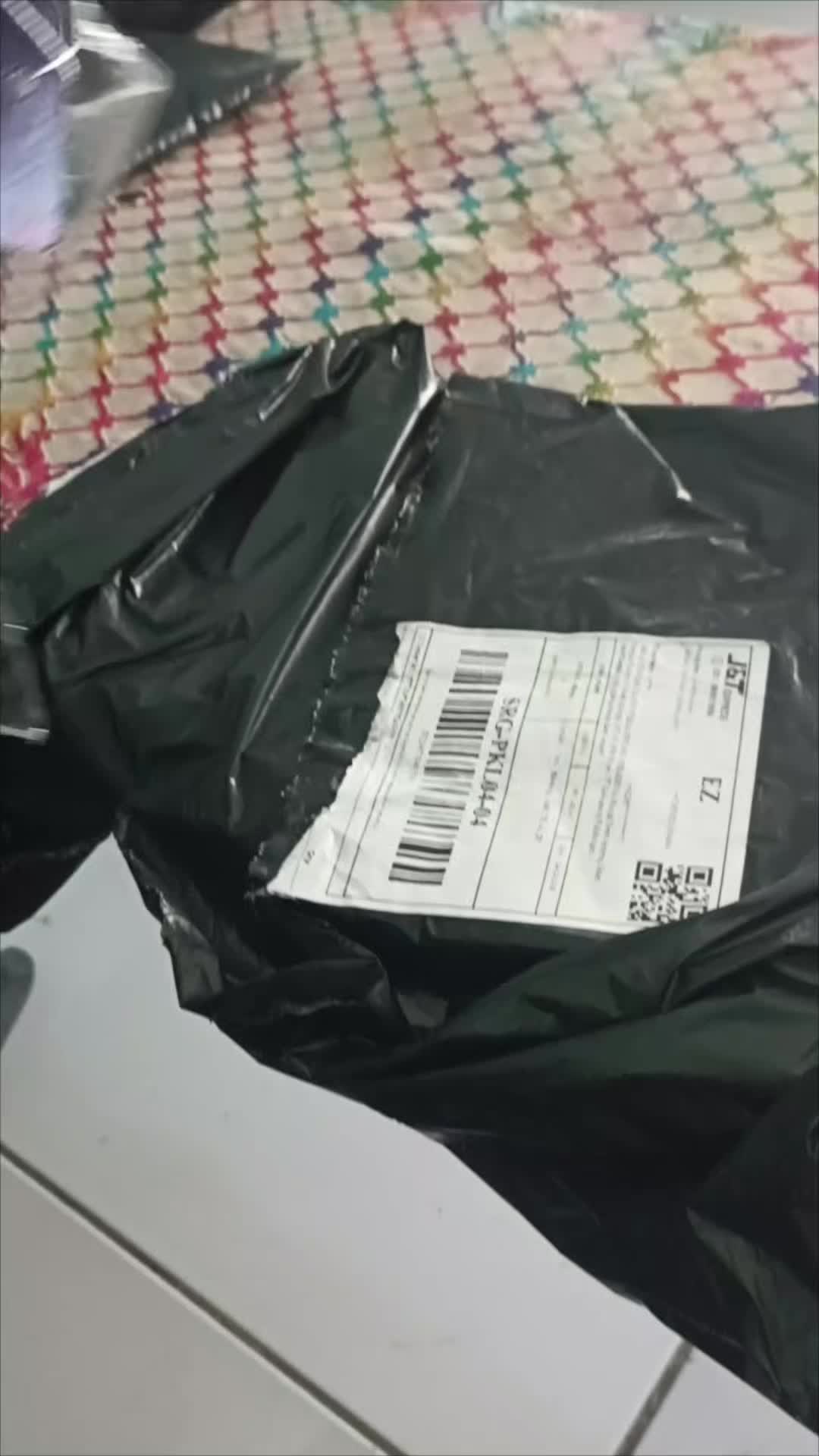 review image 0