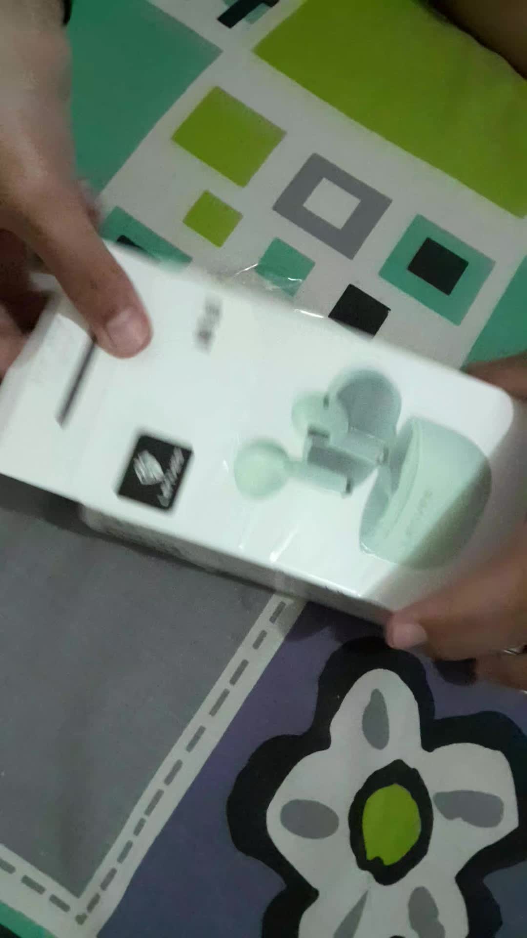 review image 0