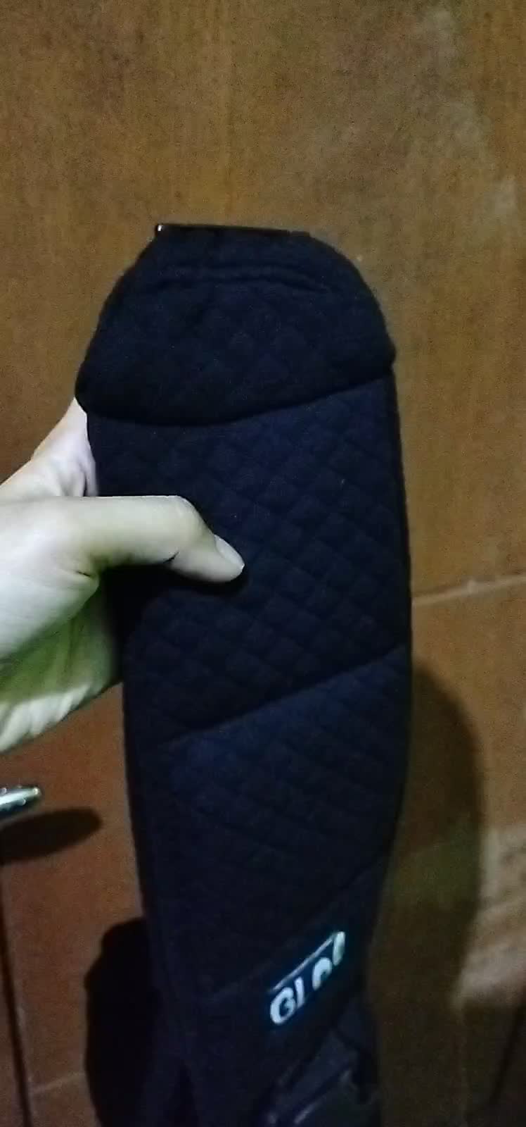 review image 0