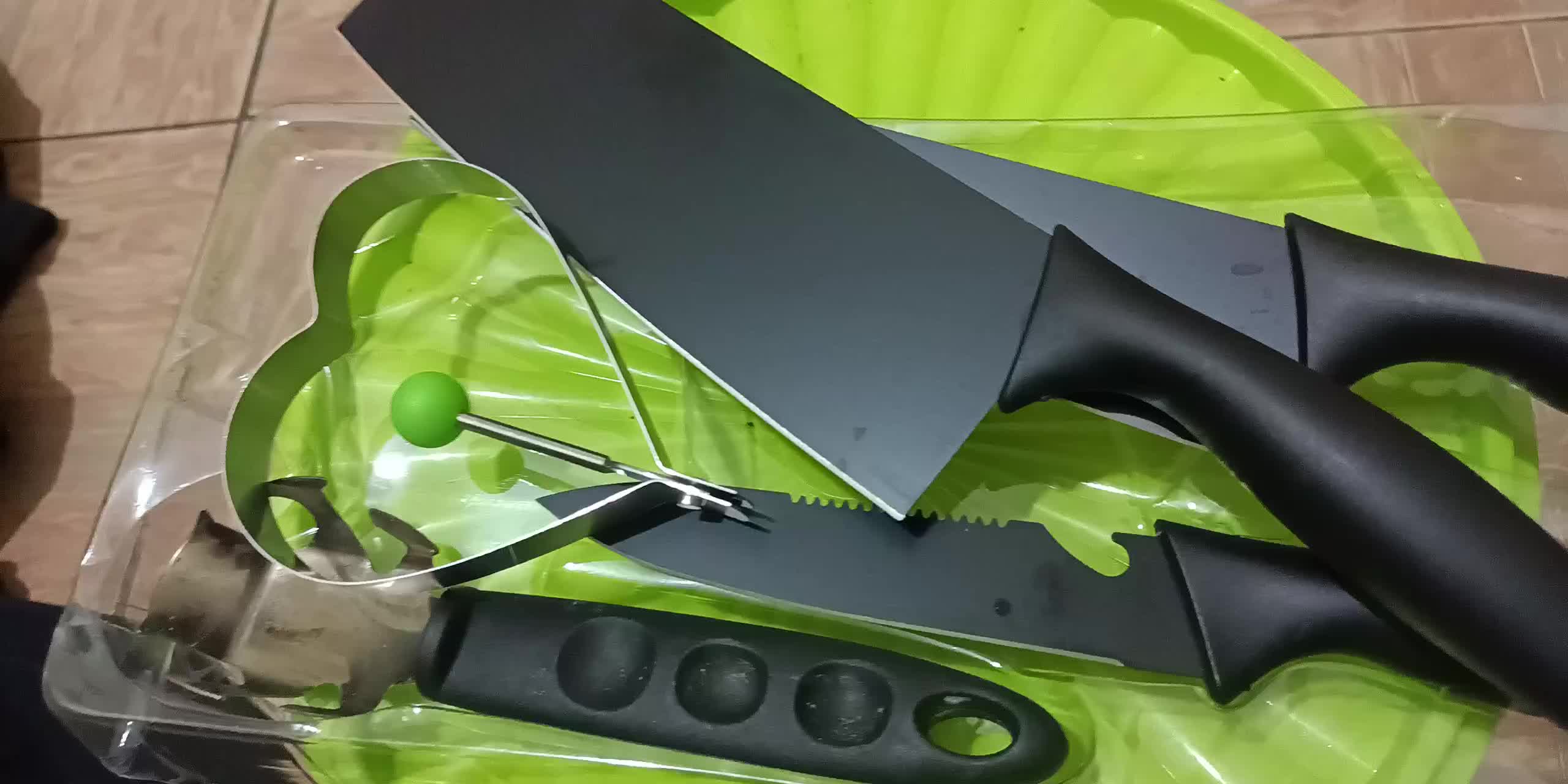 review image 0