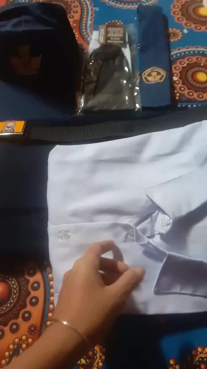 review image 0