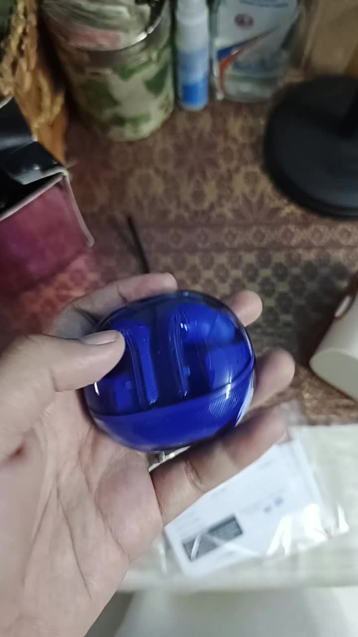 review image 0