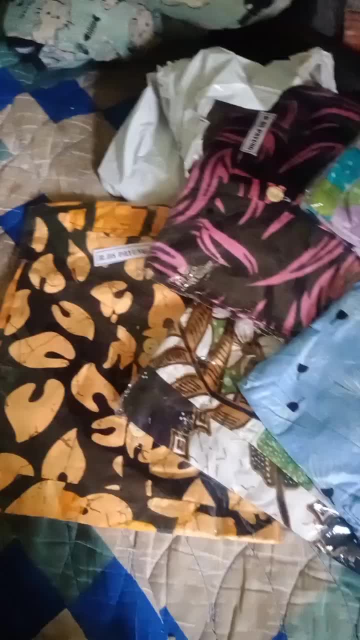 review image 0