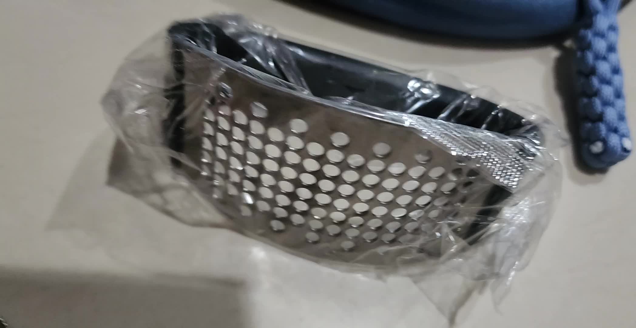 review image 0