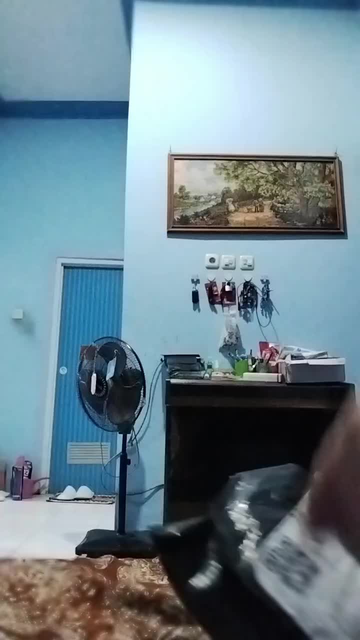 review image 0