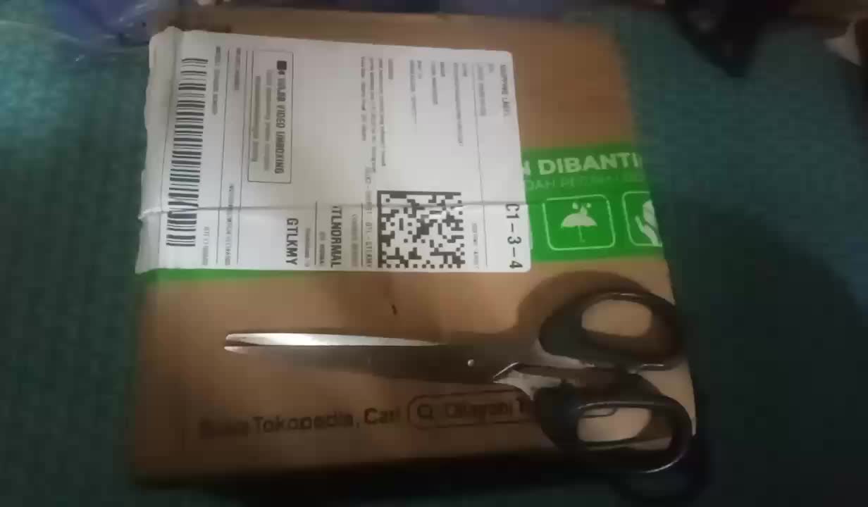 review image 0