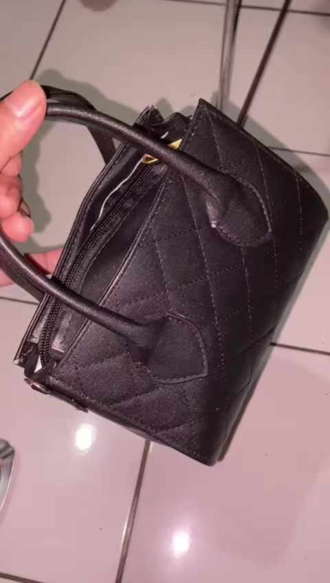 review image 0