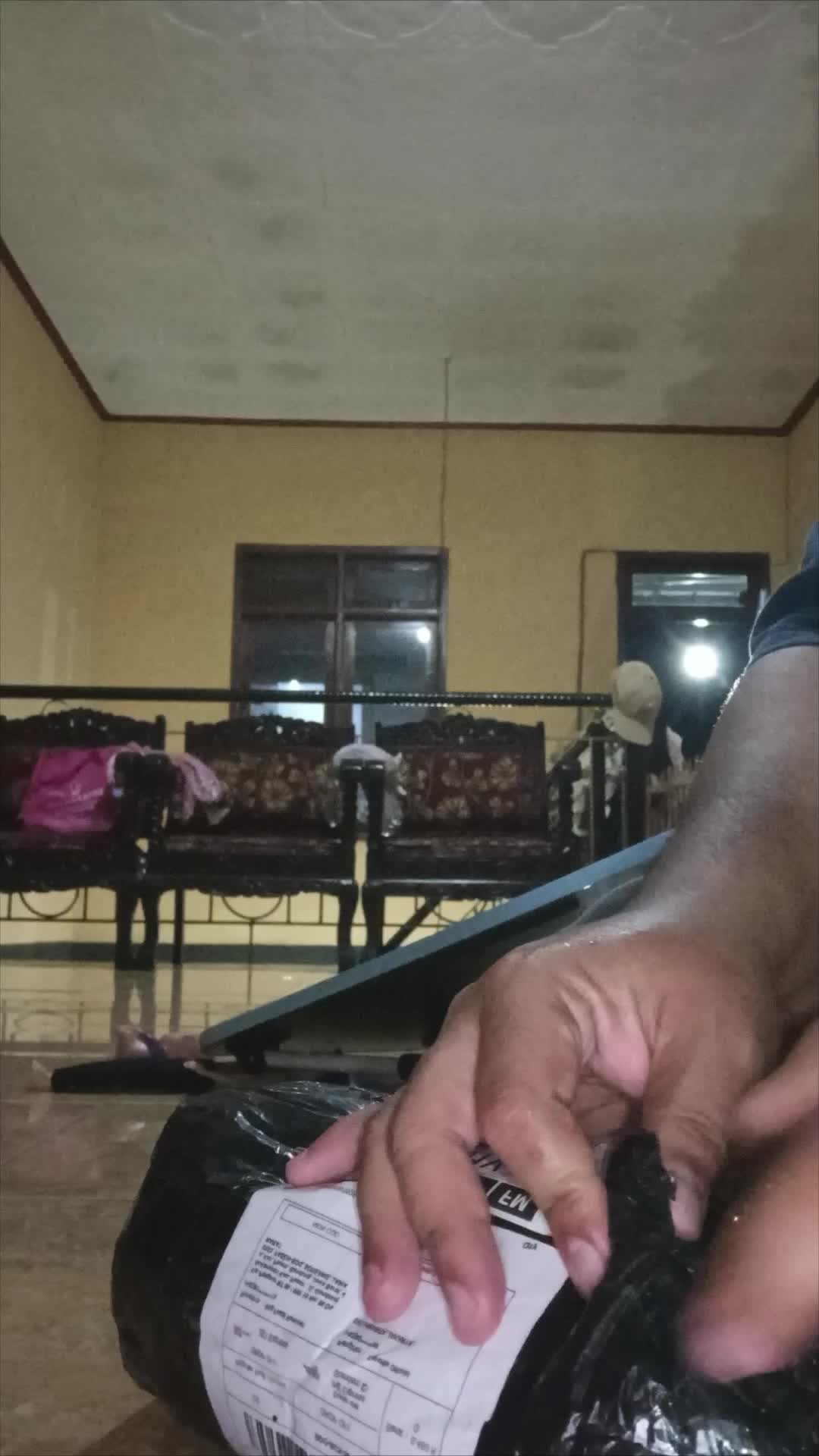 review image 0