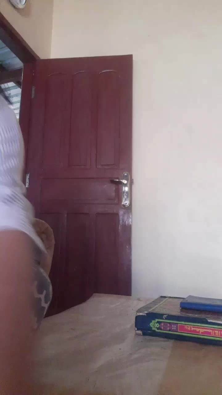 review image 0