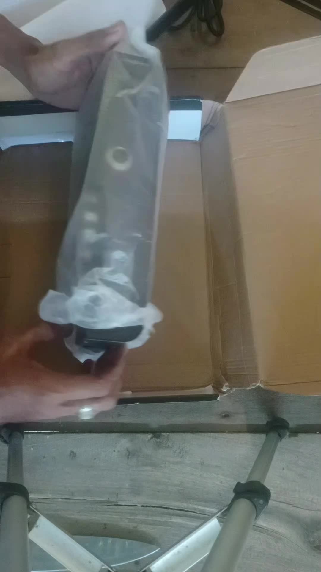 review image 0