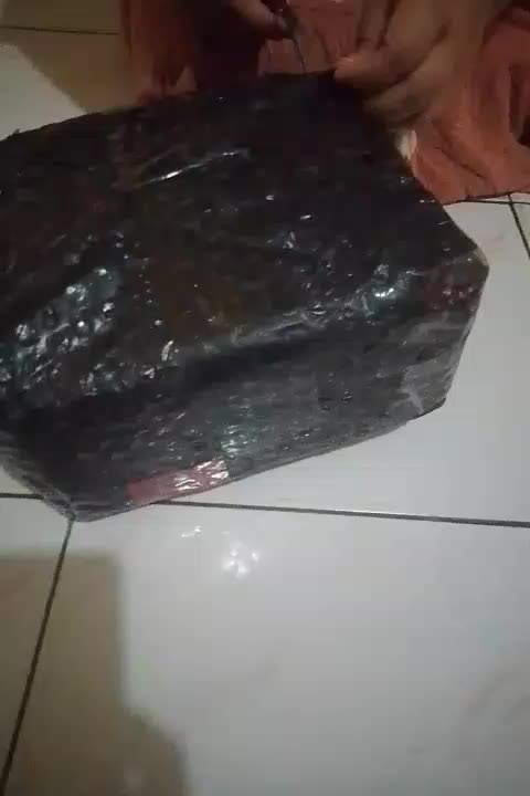 review image 0