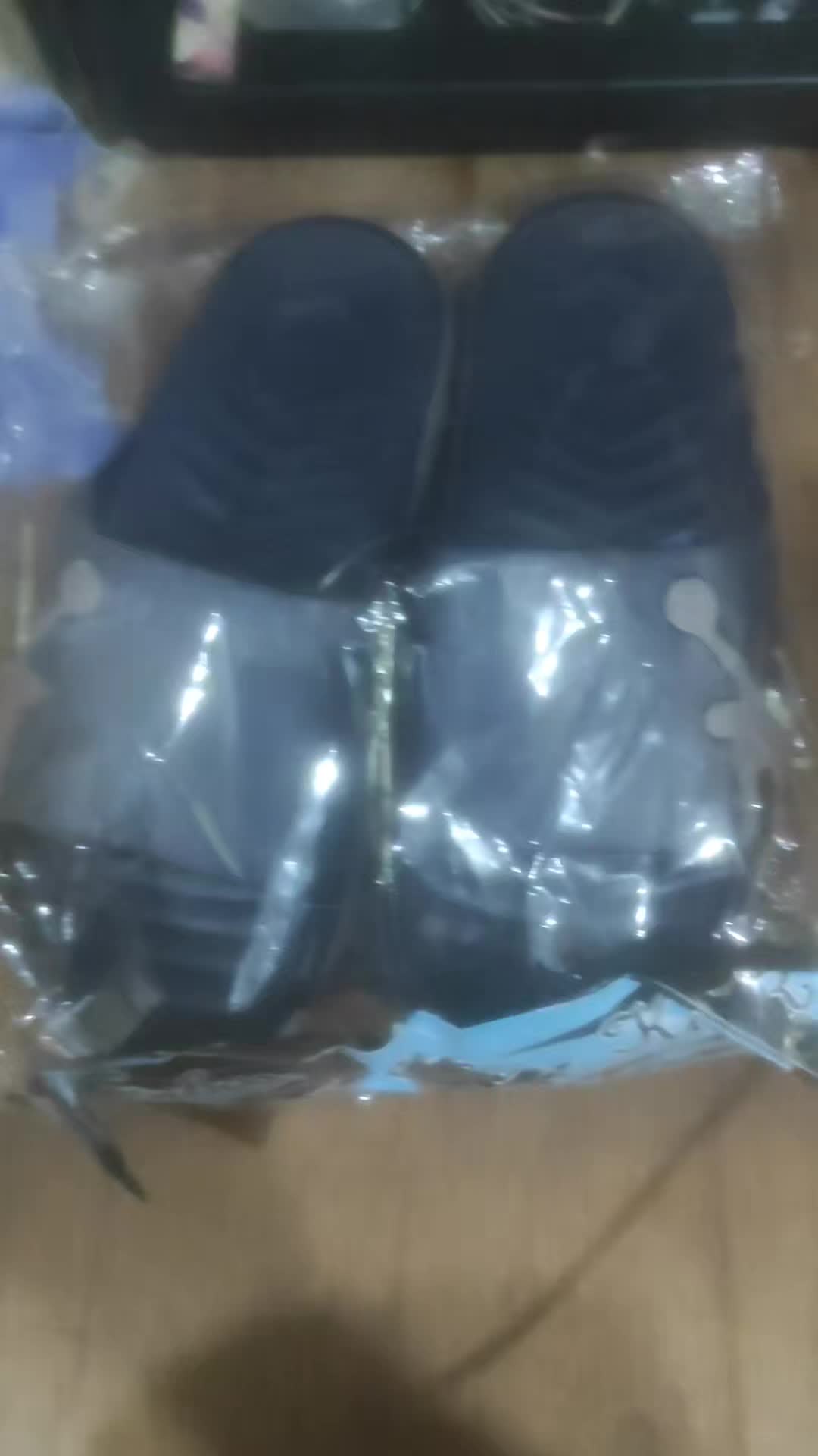 review image 0