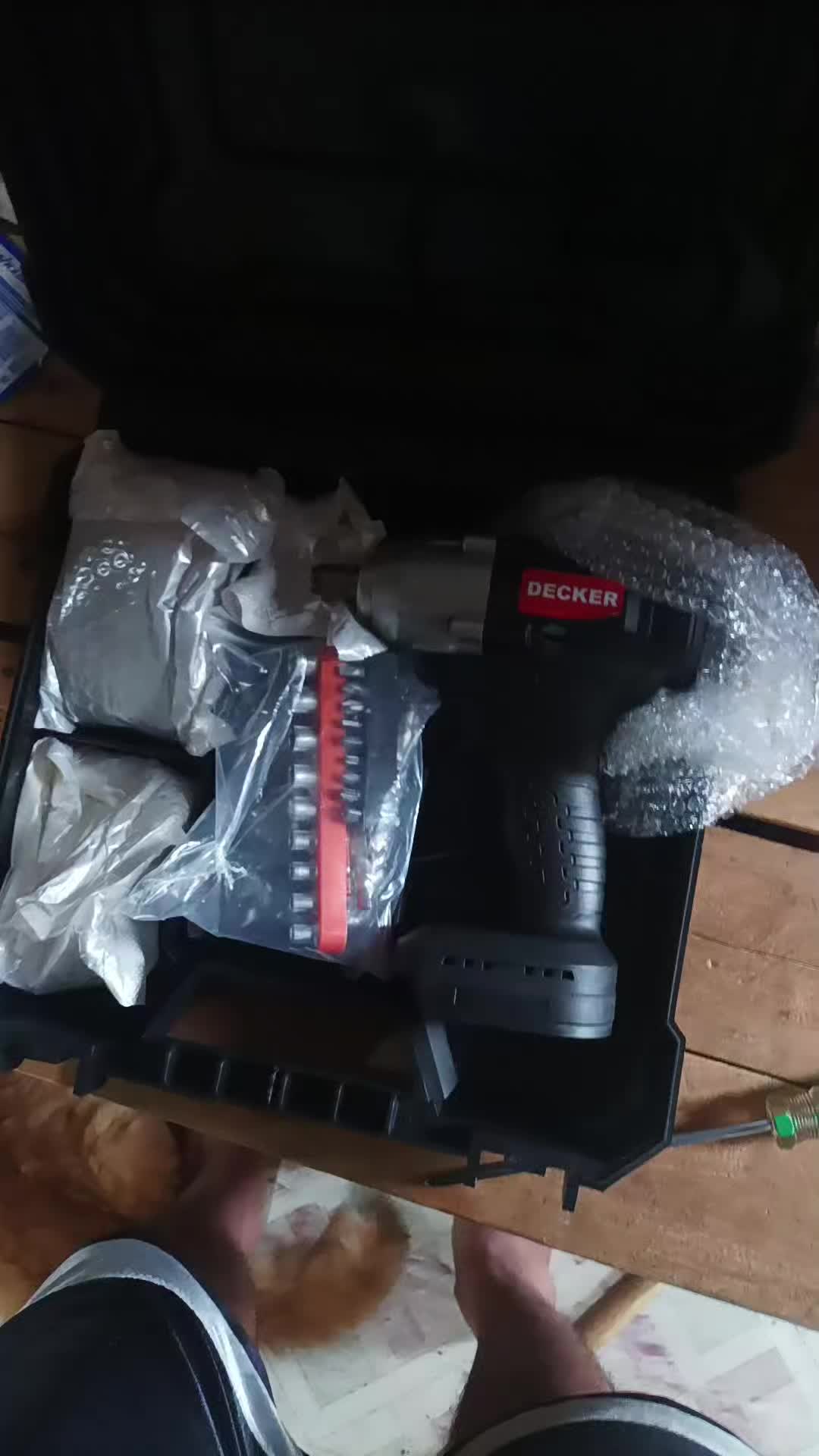 review image 0