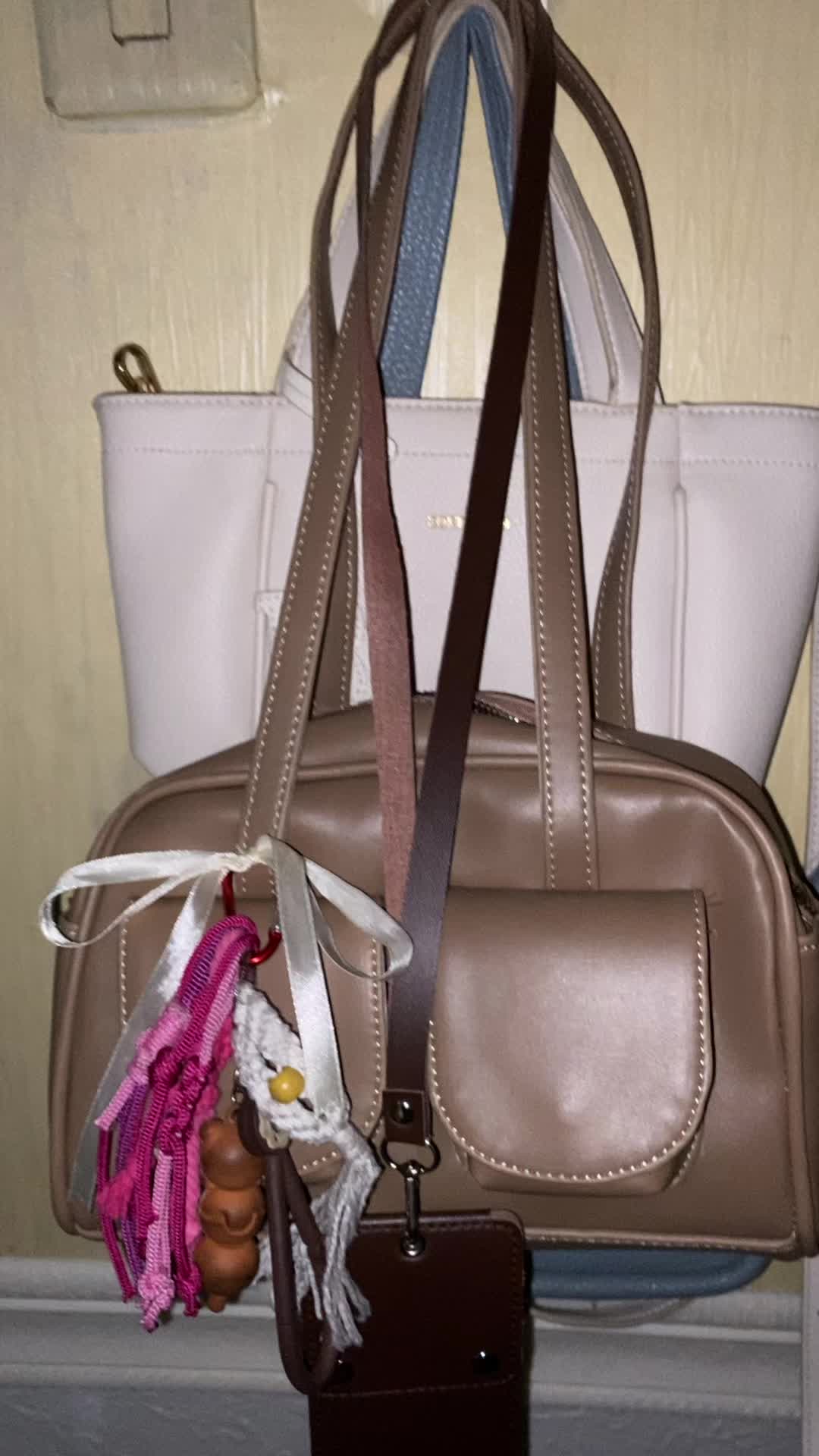 review image 0