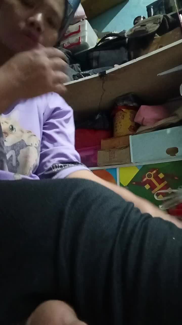 review image 0