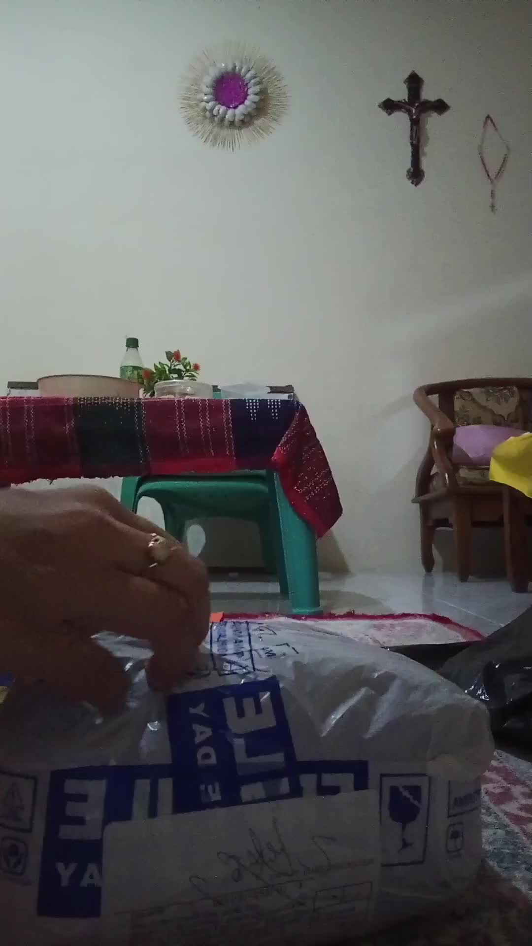 review image 0