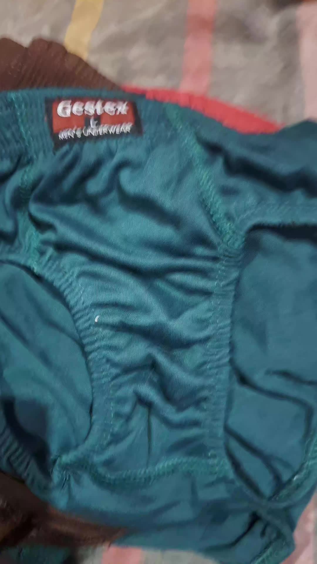 review image 0