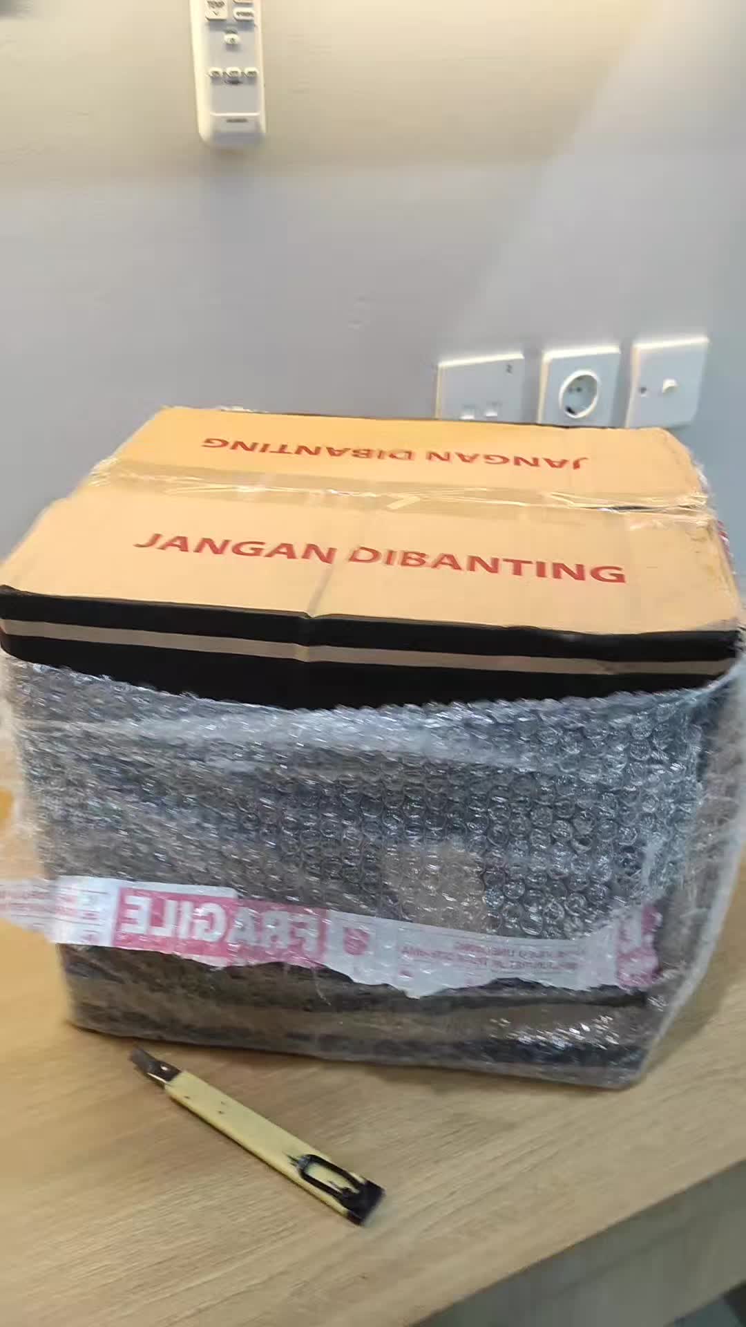 review image 0