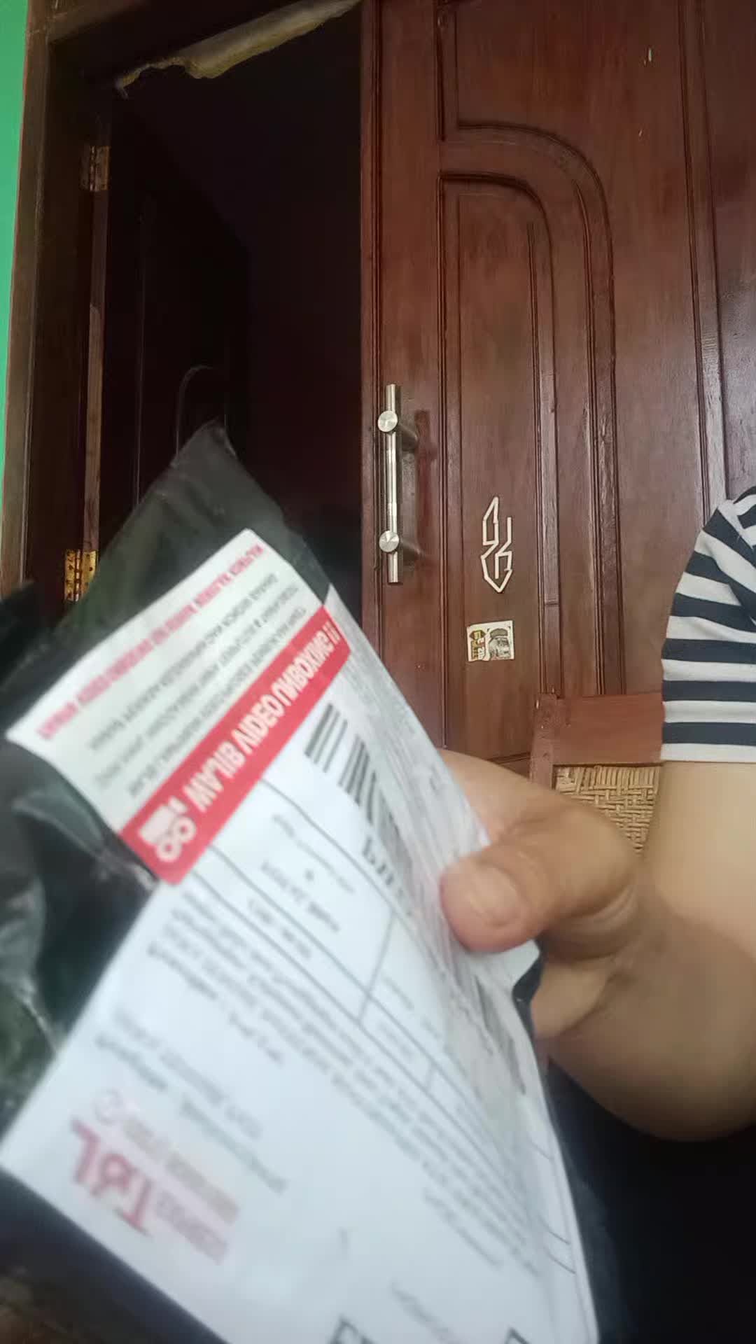 review image 0