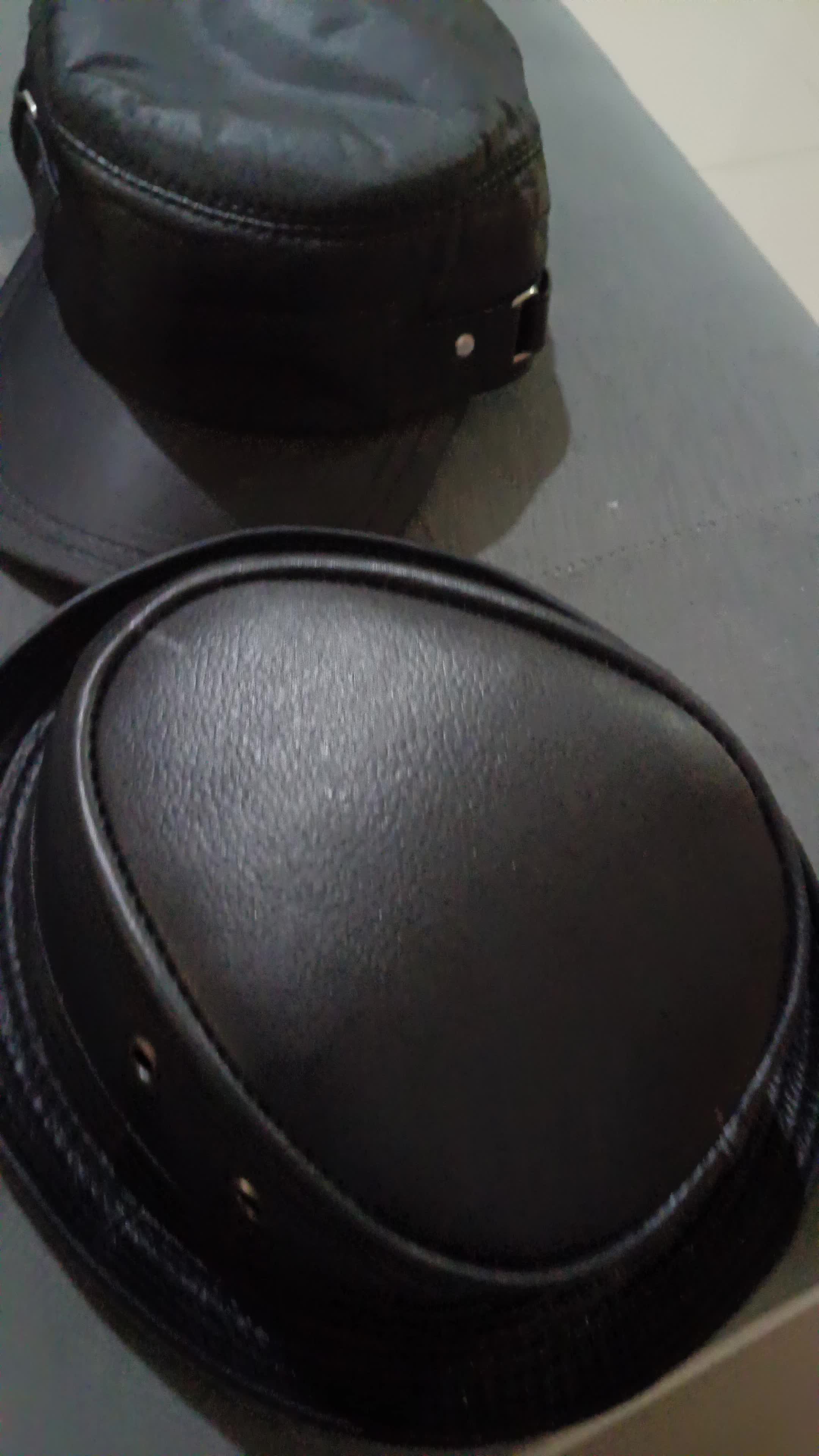 review image 0