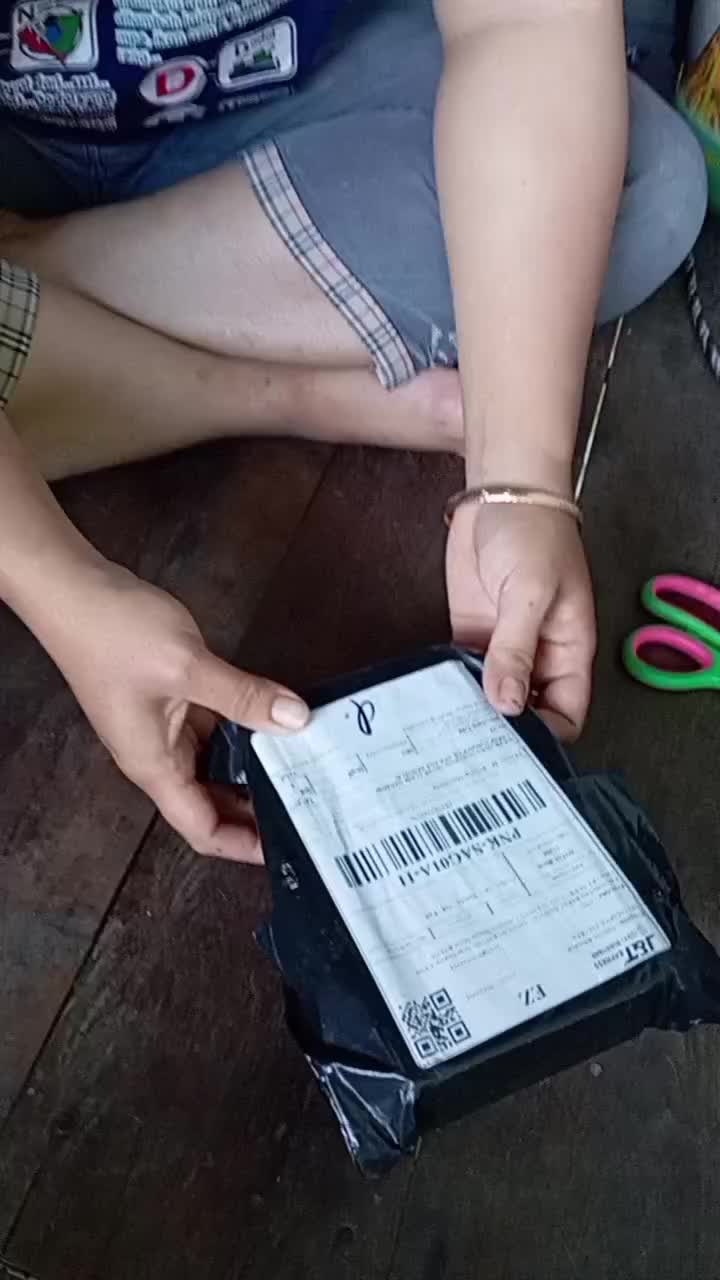 review image 0